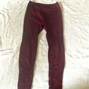 FABLETICS purple leggings